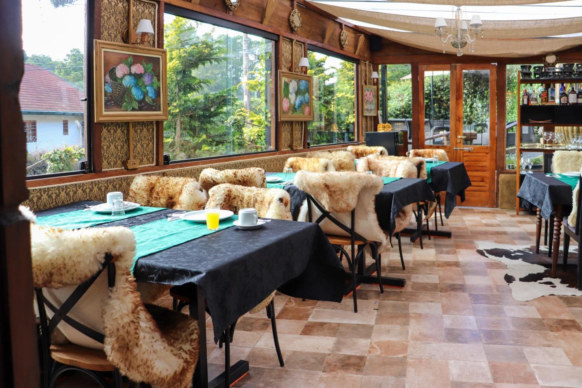 Pousada Campos Do Jordao Suites Exterior photo